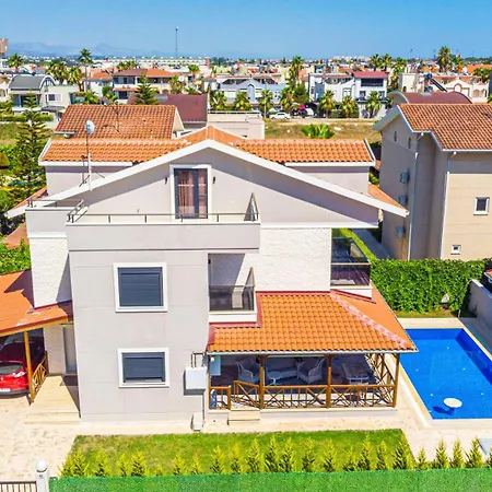 Paradise Town Majesty Villa *