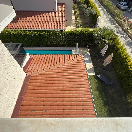 Paradise Town Majesty Villa *