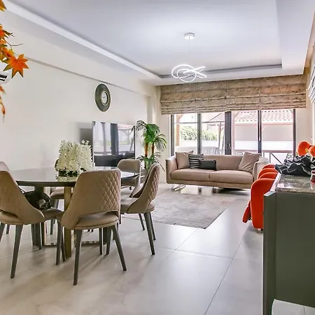Villa Paradise Town Majesty